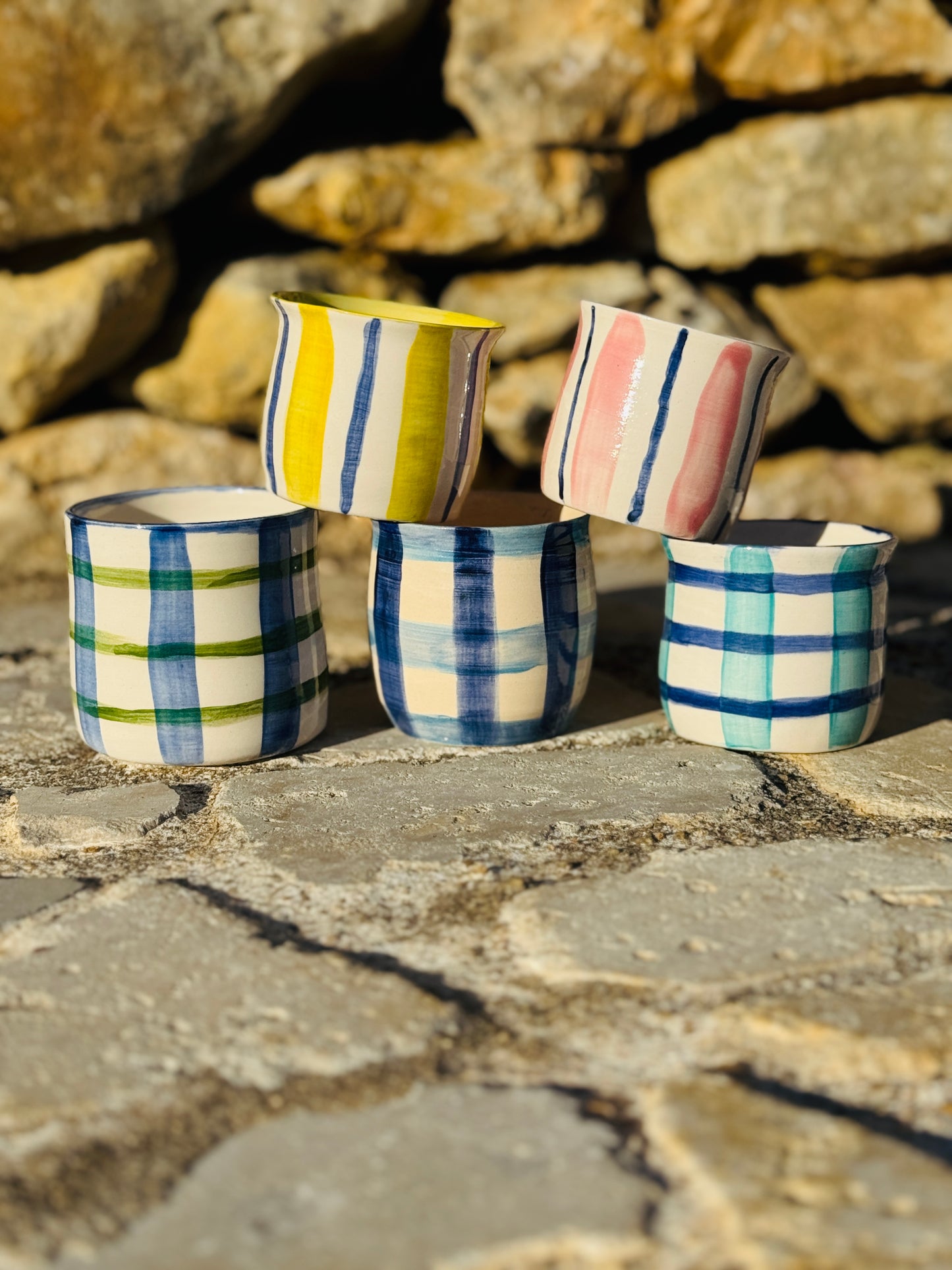 Tasse à café en faïence couleur vert bleu