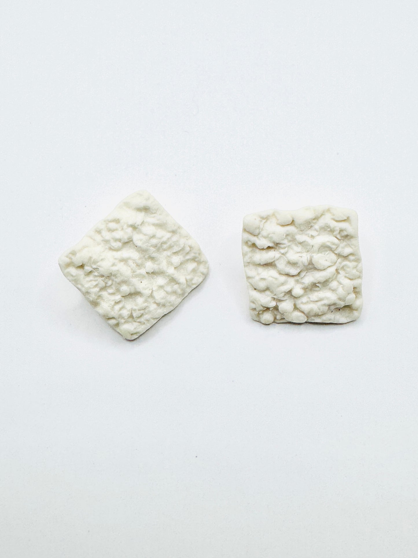 Boucles d’oreilles en porcelaine
