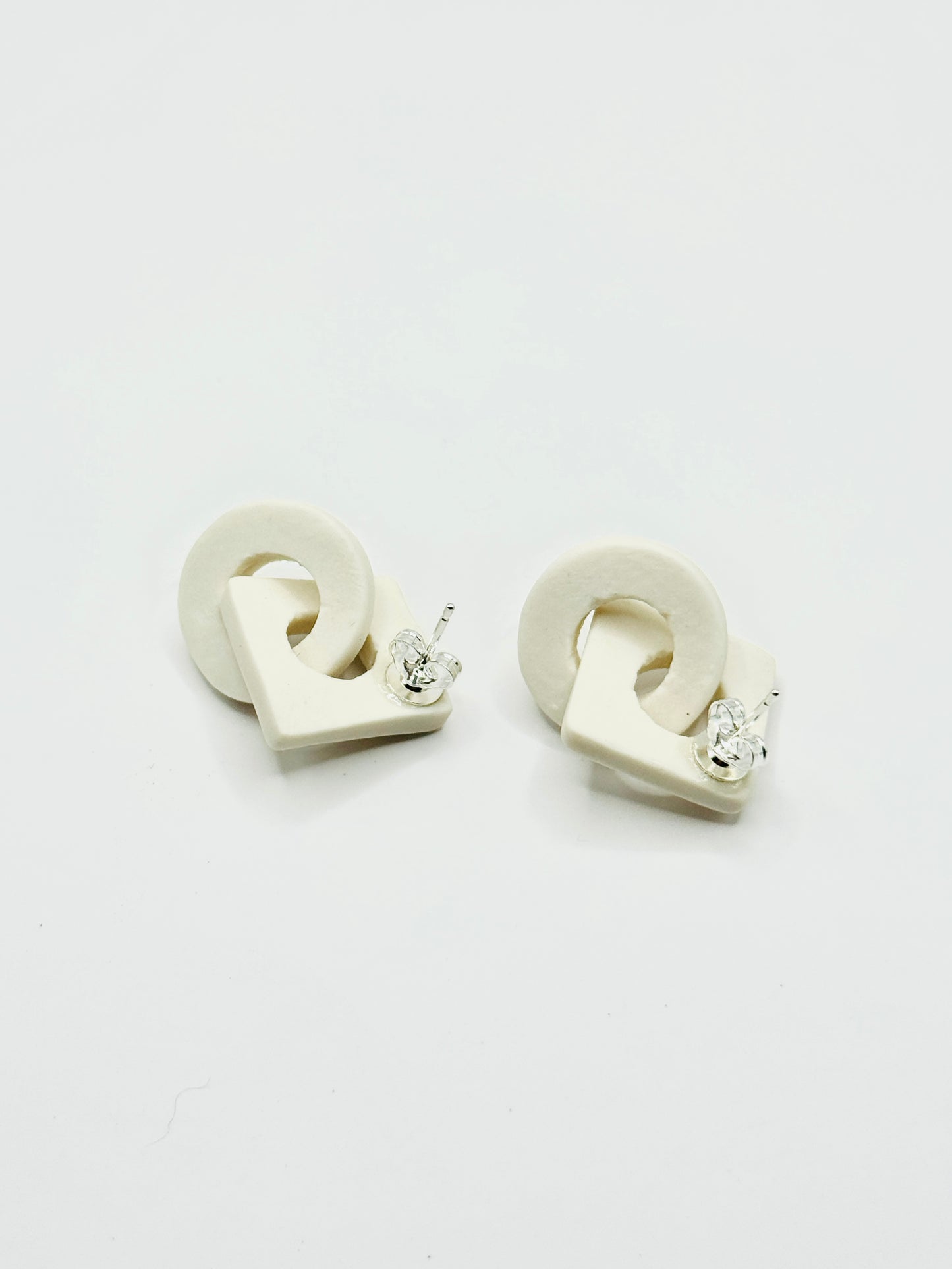 Boucles d’oreilles en porcelaine