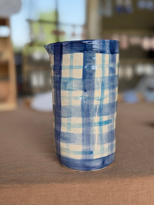 Pichet à eau en faïence