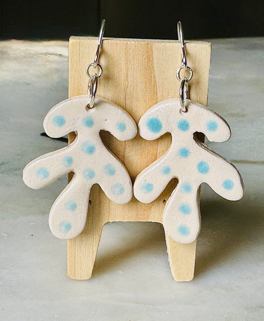 Boucles d'oreilles en faïence