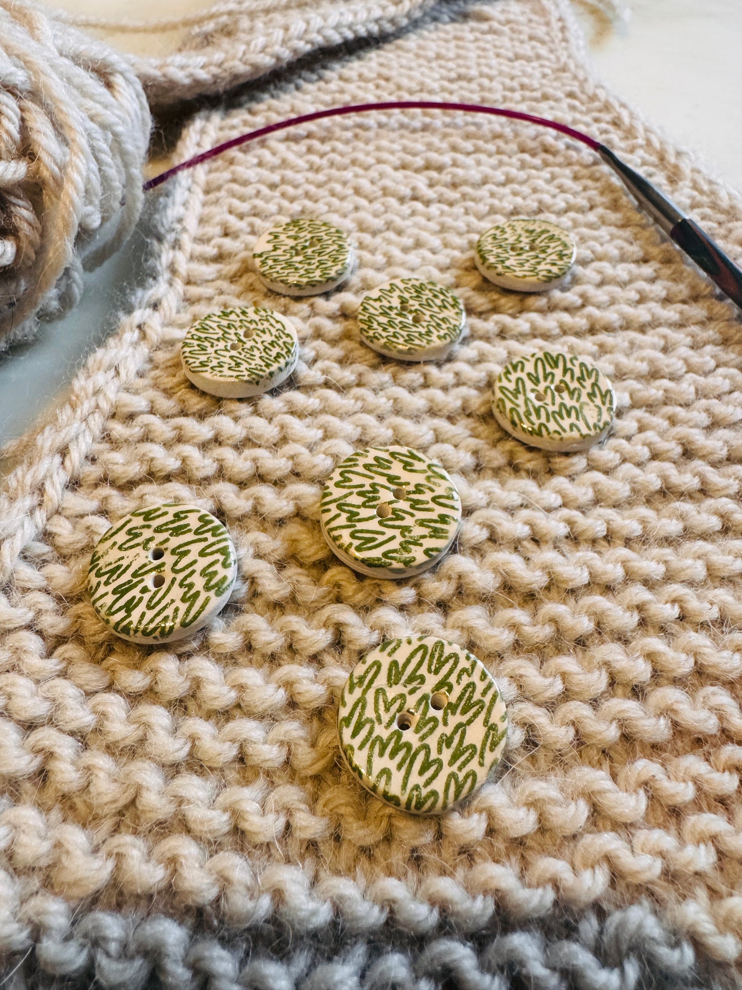 Boutons en porcelaine herbe verte