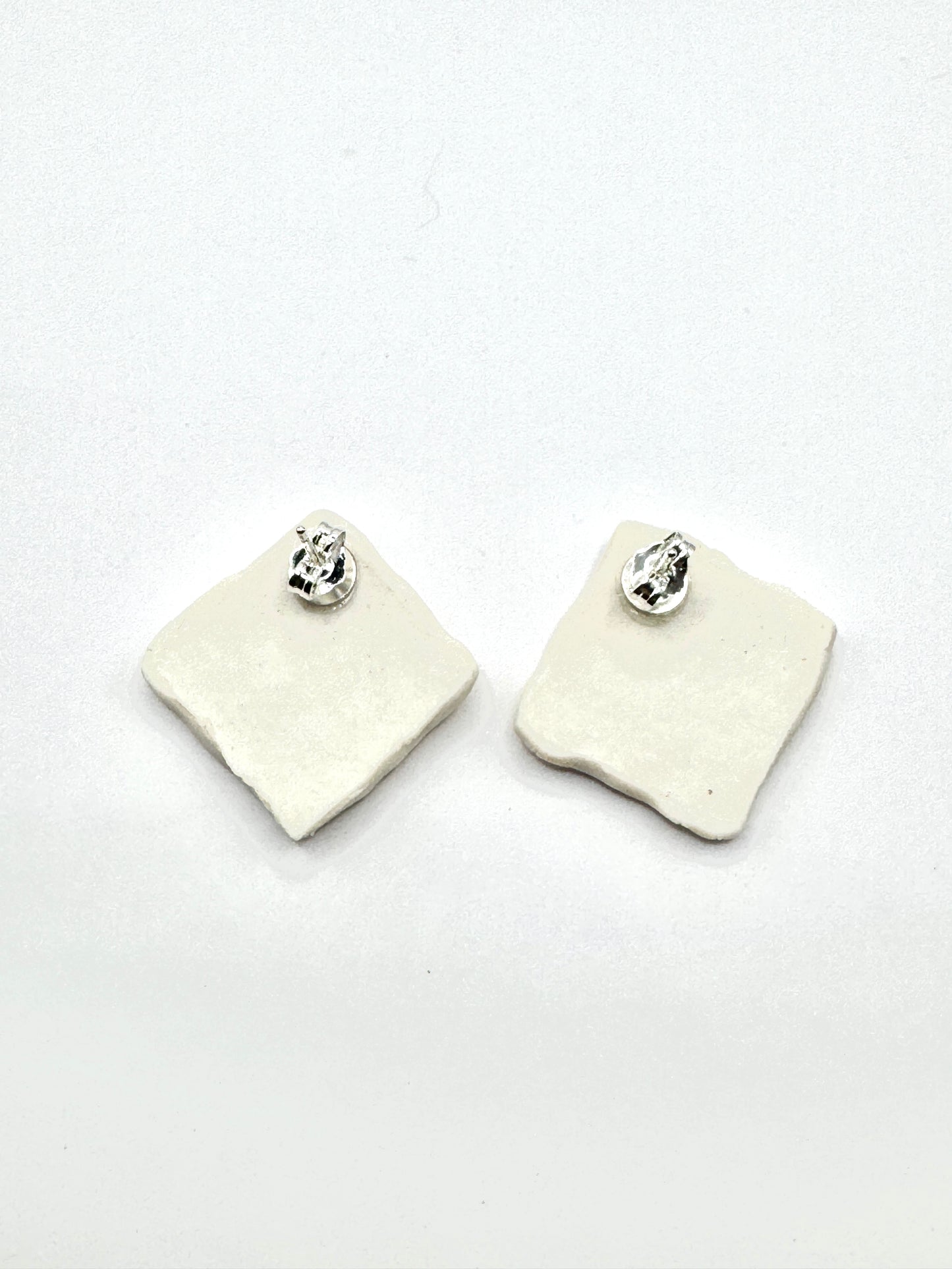 Boucles d’oreilles en porcelaine