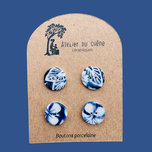 Boutons en porcelaine cyanotype