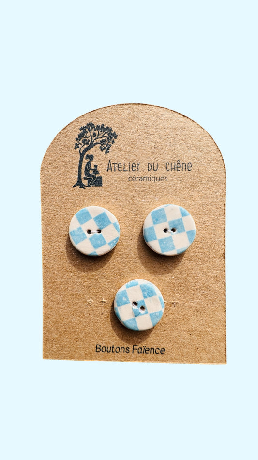 Boutons en porcelaine damiers