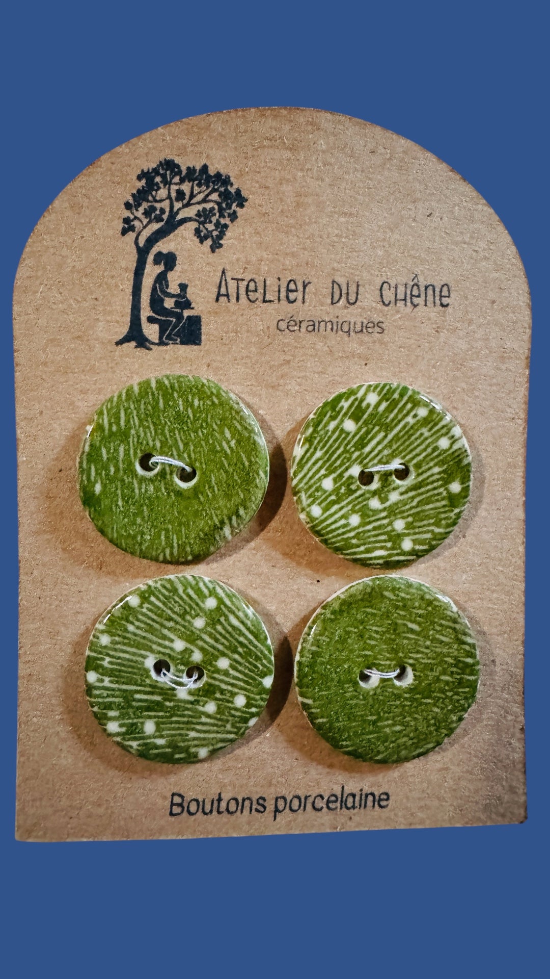 Boutons en porcelaine grandes herbes