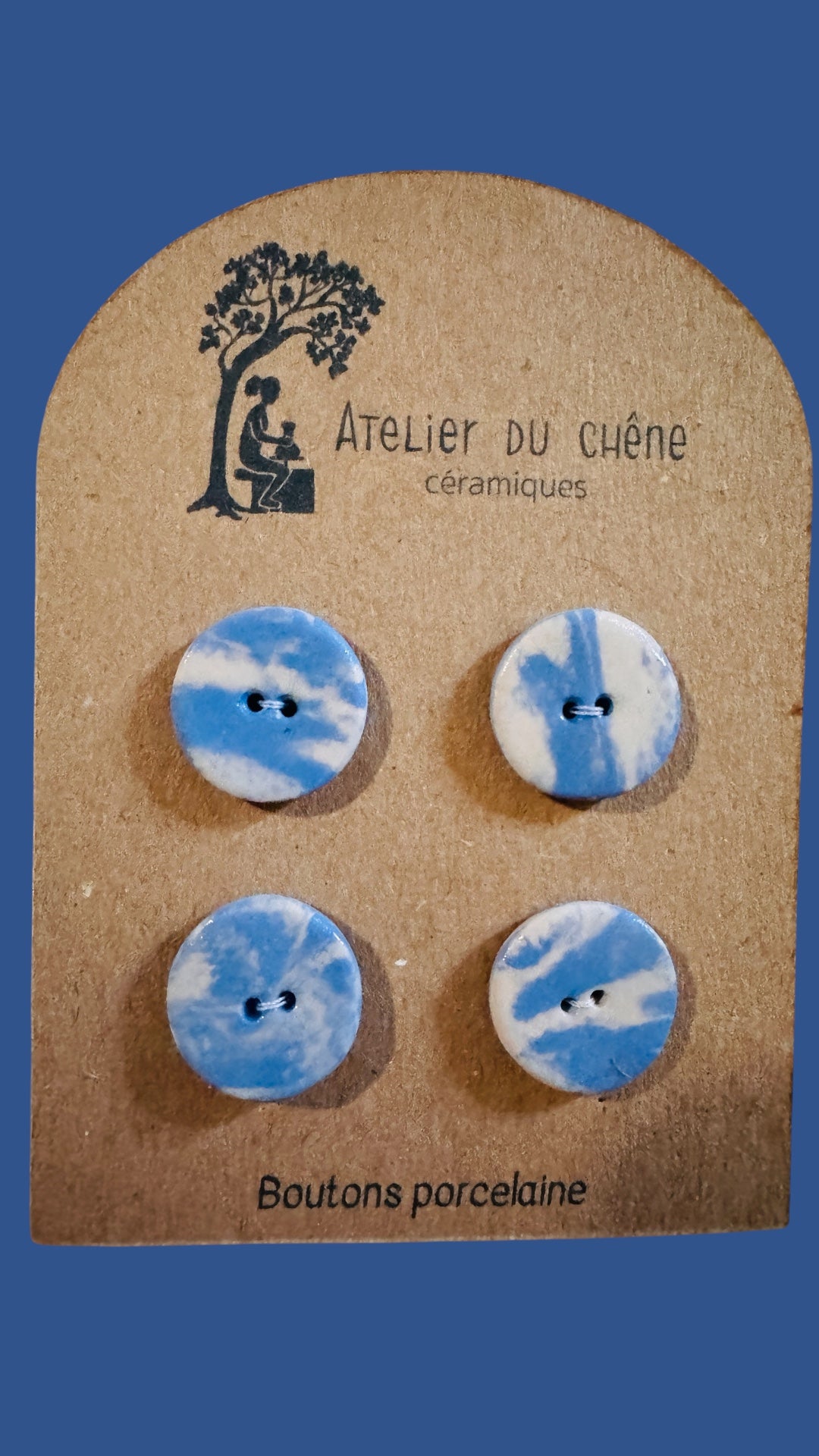 Boutons en porcelaine terre mêlée